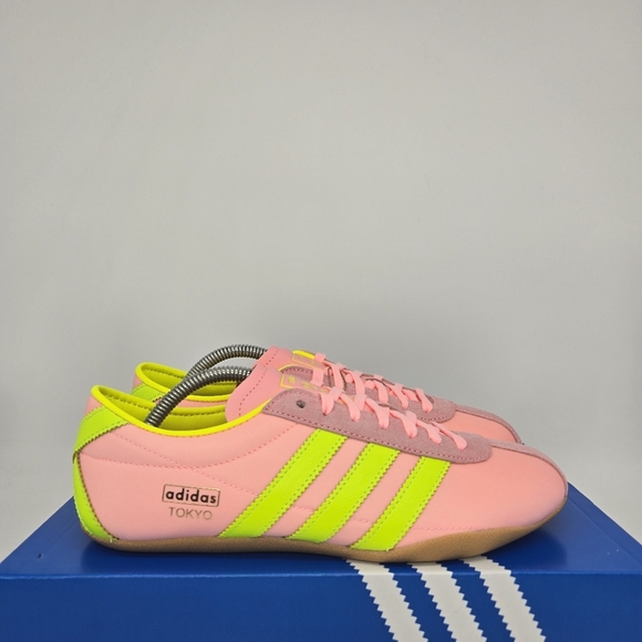 adidas Tokyo W JQ0584 | OVERKILL adidas Women\'s Tokyo JQ0584 Glow Pink Solar Yellow Gum Shoes Size 6.5 New